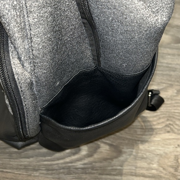 Calia by Carrie Underwood Backpack Gym Work School Travel Bag Gray Black 16” - Picture 9 of 10